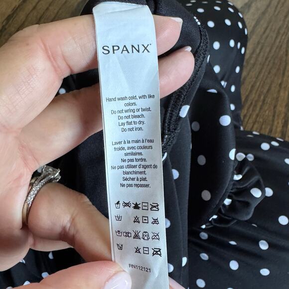 Spanx Underwire Shaping One Piece Ruched Swim Suit Black White Polka Dot Size 14 - Picture 9 of 11